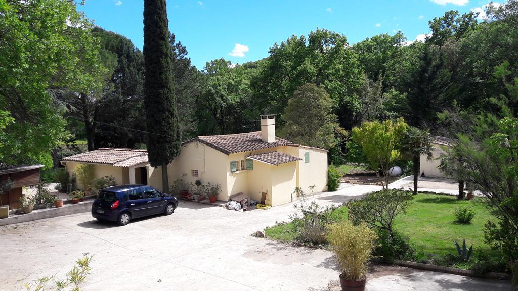 Grand Mas De Terre Rouge Villa Blauzac  Exterior photo